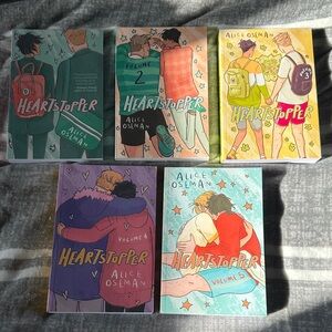 Heartstopper Graphic Novel Set
